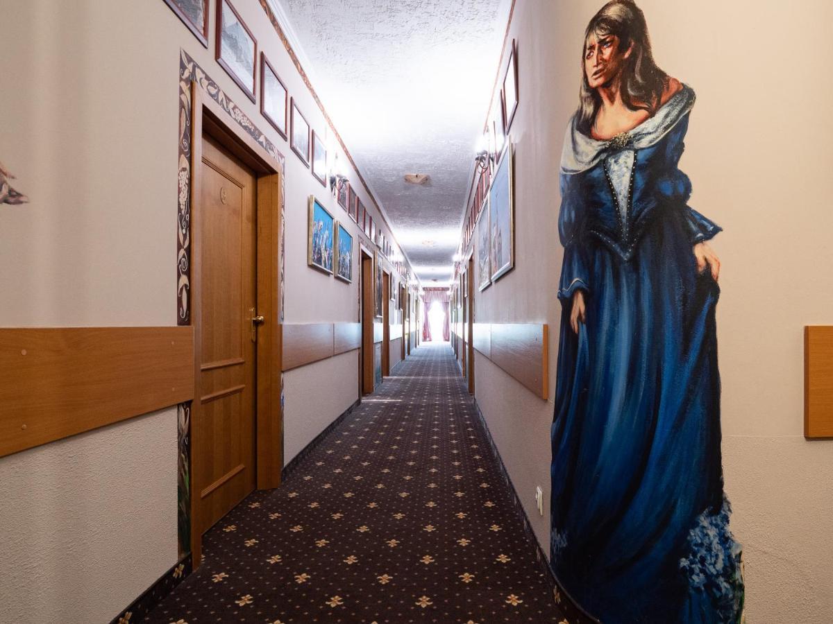 זילונקה Hotel Trylogia מראה חיצוני תמונה