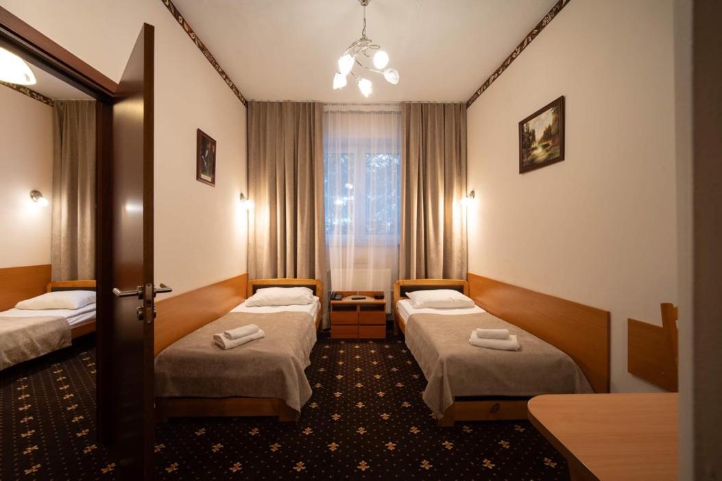 זילונקה Hotel Trylogia מראה חיצוני תמונה